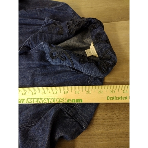 Christopher & Banks vintage dark blue blouse with raised trim details - Picture 6 of 12